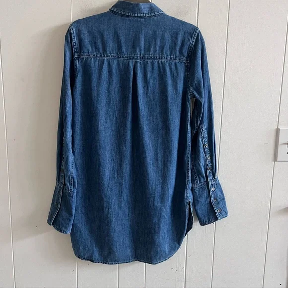 Equipment Femme Arlette Chambray Denim Button Down Tunic Top - Picture 8 of 13
